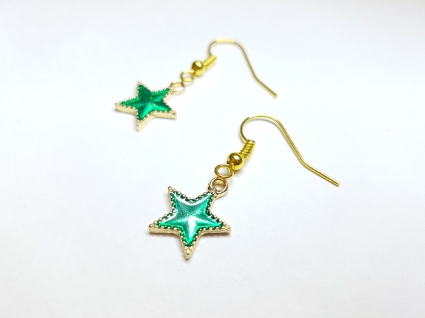 Stern Ohrringe grün goldfarben star